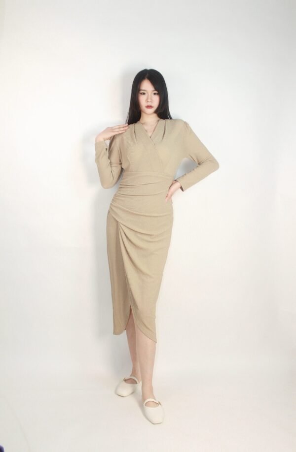 French-Style V-Neck Dress - Image 5