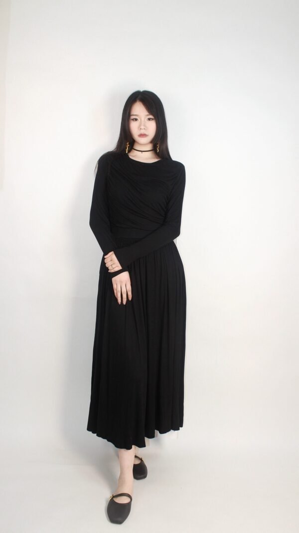 Hepburn-Inspired Maxi Dress - Image 7