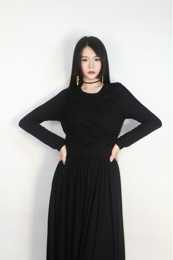 Hepburn-Inspired Maxi Dress - Image 6
