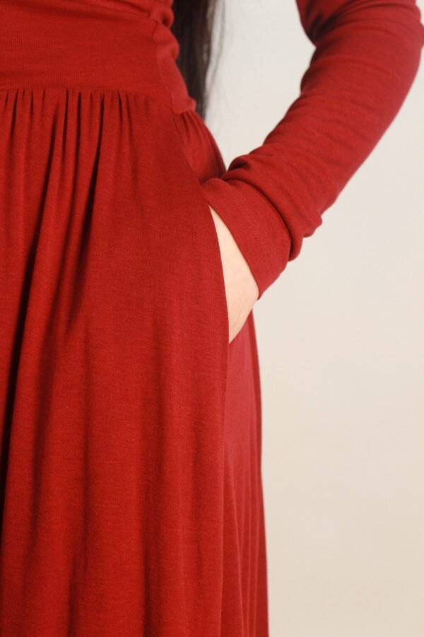 Hepburn-Inspired Maxi Dress - Image 5